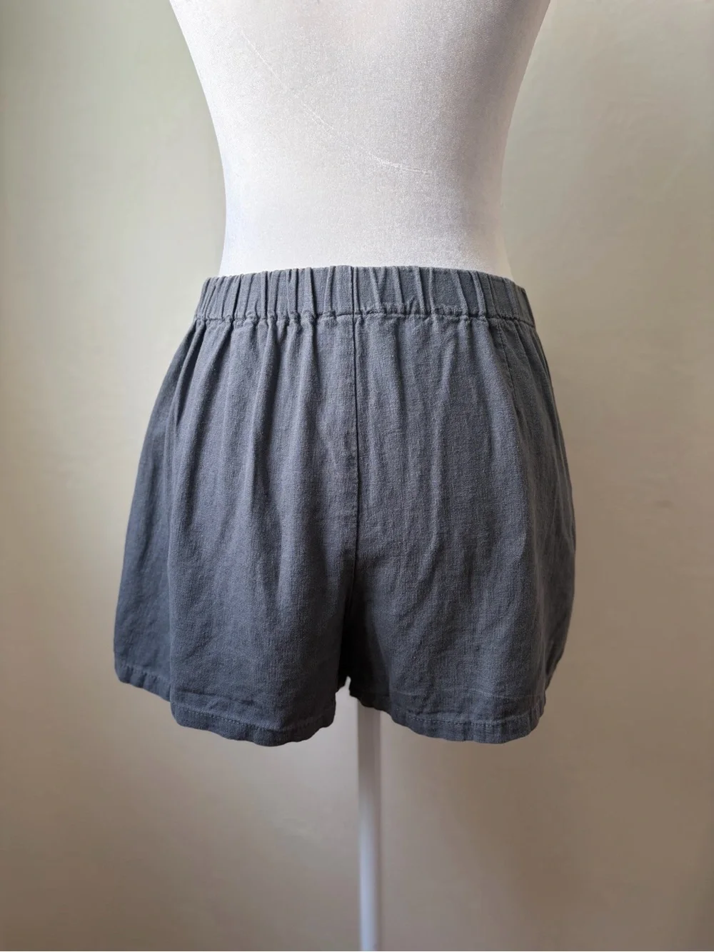 Love Tree Gray Linen Blend Wrap Skort Button Front Elastic Back Large